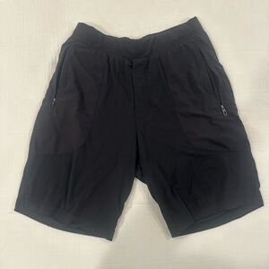 Lululemon Men’s Lined Shorts Black